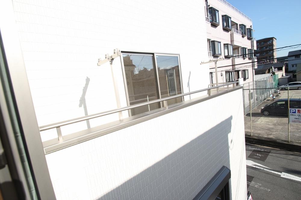 Balcony. here we go, Gonna over hang out futon!