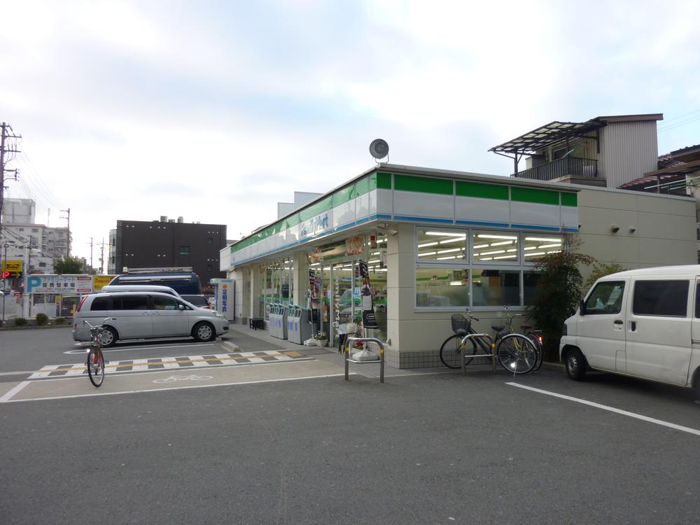 Other. It is a steep shopping worry also nearby convenience store ☆