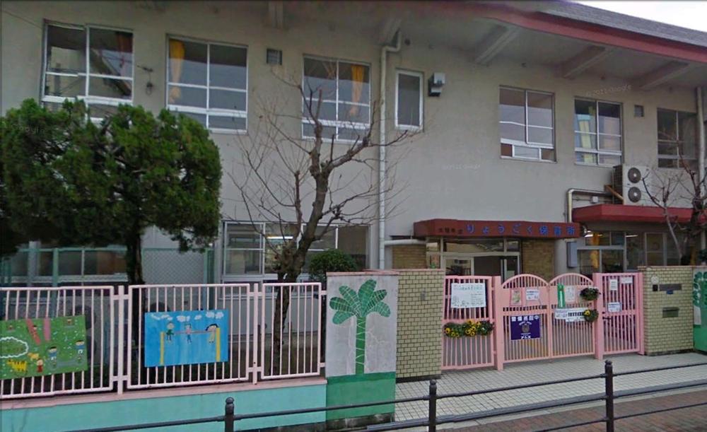 kindergarten ・ Nursery. 70m to Osaka Municipal both countries nursery