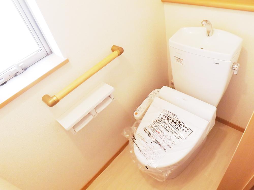 Other Equipment. Same specifications photos (toilet)