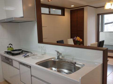 Same specifications photo (kitchen). Senbayashiomiya model house specification