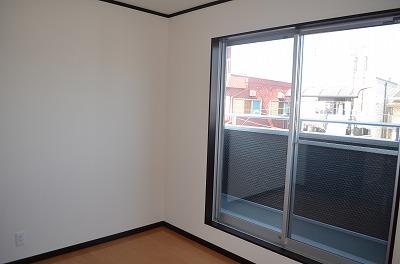 Non-living room. Indoor (10 May 2012) shooting