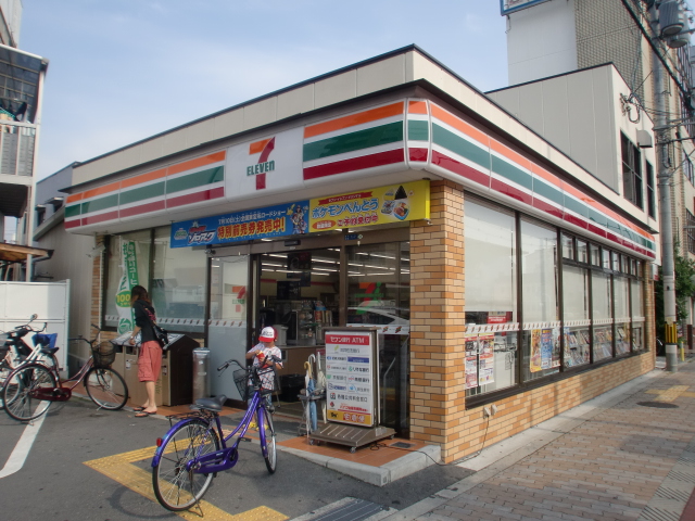 Convenience store. Eleven Osaka Shimizu Ekimae up (convenience store) 487m