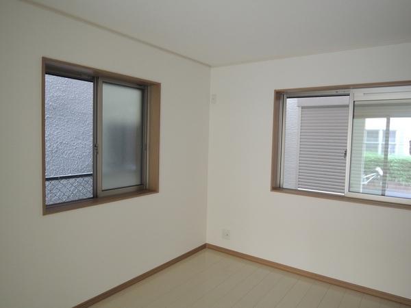 Non-living room. 1 Kaiyoshitsu 6 Pledge.