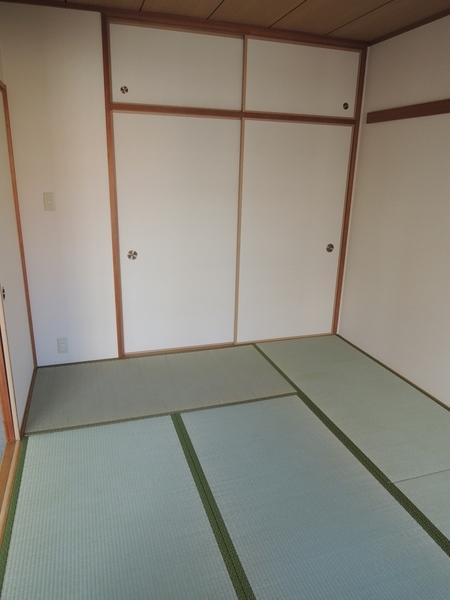 Non-living room. Japanese-style room 6 quires. Tatami mat replacement, Sliding door, cross, Exchange.