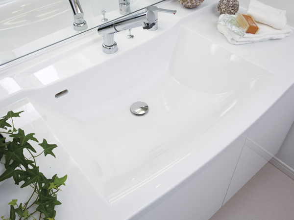 Bathing-wash room.  [Counter-integrated basin bowl] Easy-to-use form a simple and became a wash basin and integrated. With less dirt because there is no seam, Is sanitary (same specifications)