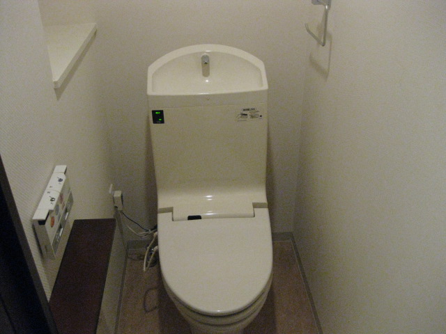 Toilet