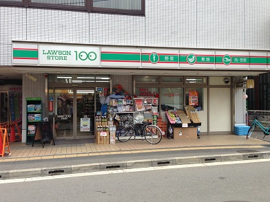 Convenience store. STORE100 Bakurocho store up (convenience store) 127m