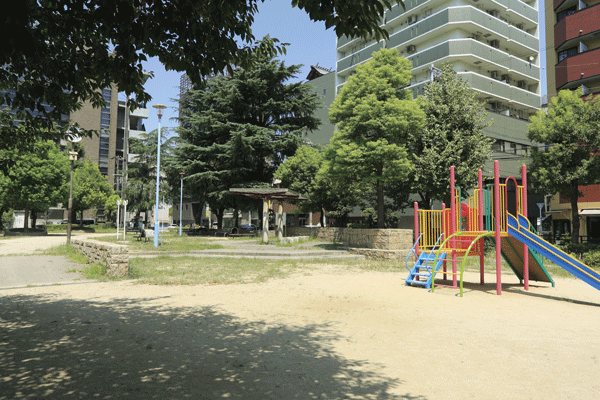 Surrounding environment. Morinomiya park (5-minute walk ・ About 330m)