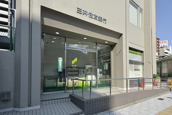 Surrounding environment. Sumitomo Mitsui Banking Corporation Uemachi Branch (6-minute walk ・ About 480m)