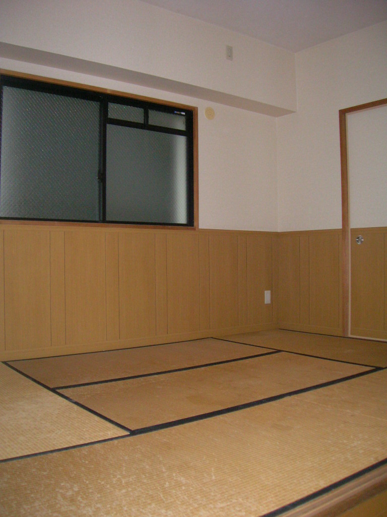 Other room space. You replacement tatami after the move confirmed. 