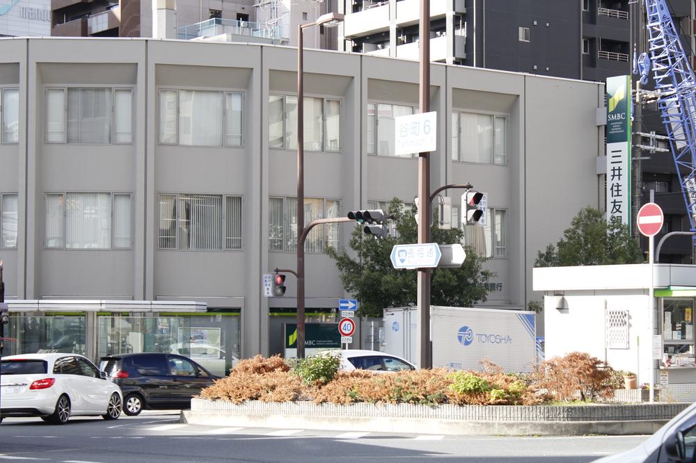 Bank. Sumitomo Mitsui Banking Corporation Uemachi to the branch 254m