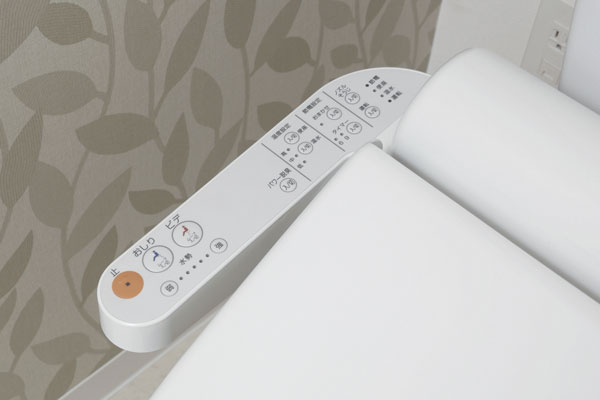 Toilet.  [Warm water washing heating toilet seat] Cleaning with warm water ・ With a deodorizing function, TOTO made of heating toilet seat "Washlet" has been standard equipment (same specifications)