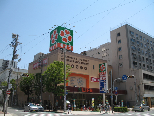 Supermarket. 565m up to life Tenjinbashi store (Super)