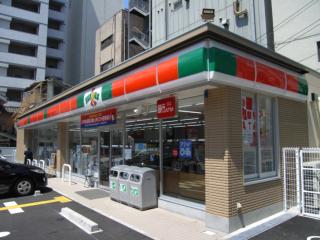 Convenience store. 127m until Thanksgiving Osaka Tokiwa-cho store (convenience store)