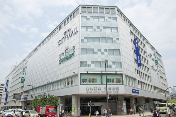  [Keihan City Mall / 7 min walk] Urban mall of station direct connection. Fashion from fresh food ・ Consumer electronics ・ Interior until the goods, A wide assortment (about 530m)