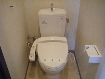 Toilet. Toilet with washlet. I'm glad equipment. 