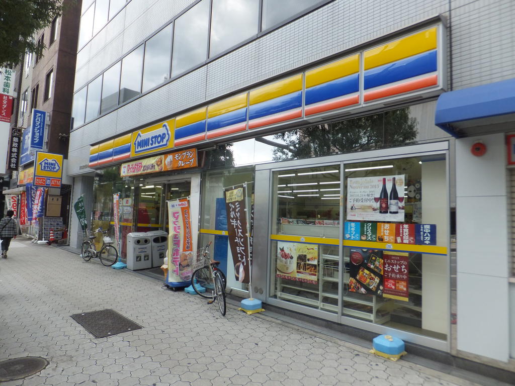 Convenience store. MINISTOP Tanimachi 3-chome up (convenience store) 53m