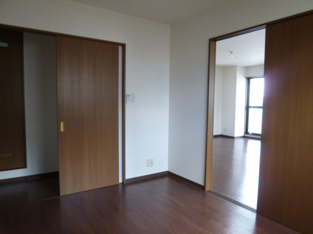 Other room space. Put you in the room also from LDK also from the hallway ☆ 