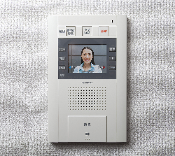 Other.  [Intercom with color monitor] At the touch of a button the visitor, Color image ・ Hands-free type that can be confirmed by voice. Also it is equipped with door-to-door sales nuisance visit repel function to facilitate refuse such as (same specifications)