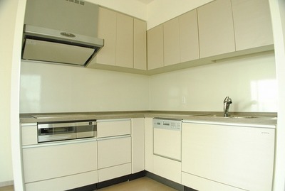 Kitchen. 3-neck IH system K