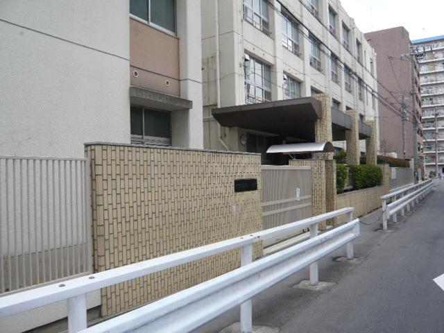 Primary school. 586m to Osaka Municipal Sagisu Elementary School