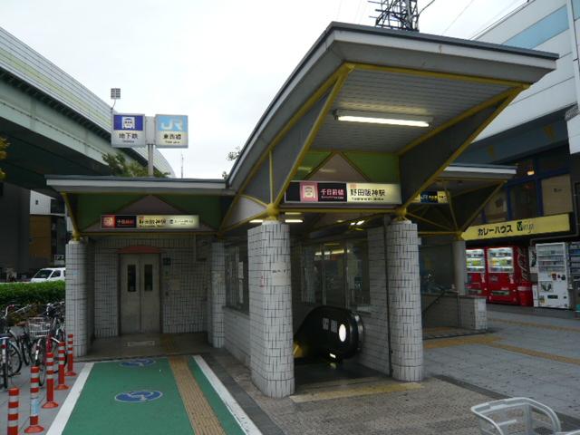 station. Sennichimae Line "Nodahanshin" 800m to the station