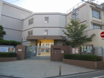 Primary school. Osakashiritsudai Open Elementary School Up to 290m 290m