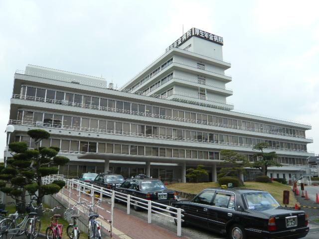 Hospital. 220m to Osaka Welfare Pension hospital