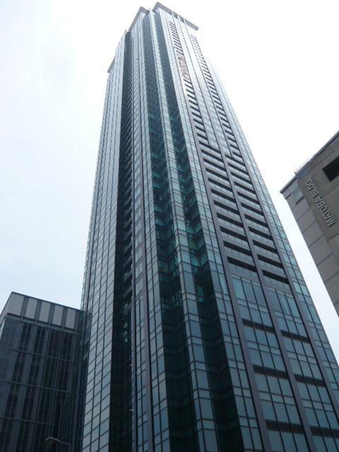 Local appearance photo. Seismic isolation structure tower apartment of 50-storey