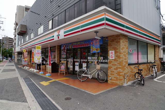 Convenience store. Seven-Eleven Osaka Ebie 2-chome up (convenience store) 387m