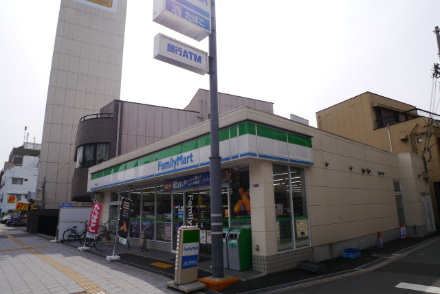 Convenience store. FamilyMart Nishinoda store up (convenience store) 213m