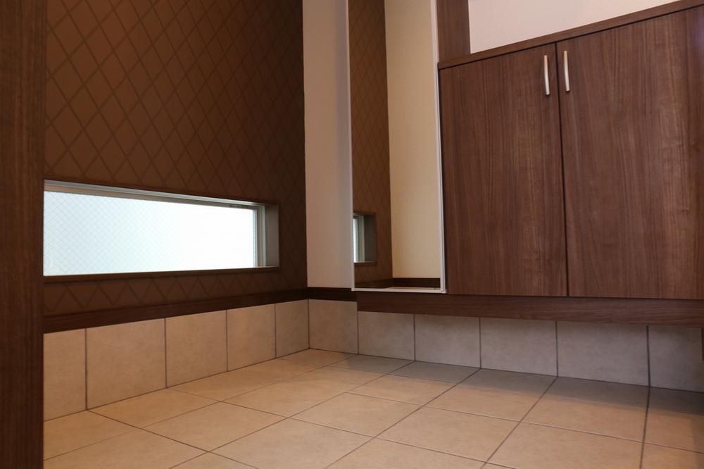 Entrance. 2013 October shooting