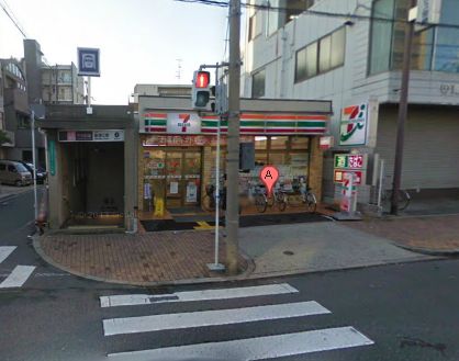 Convenience store. Seven-Eleven 62m to Osaka shin-fukae station Kitamise (convenience store)