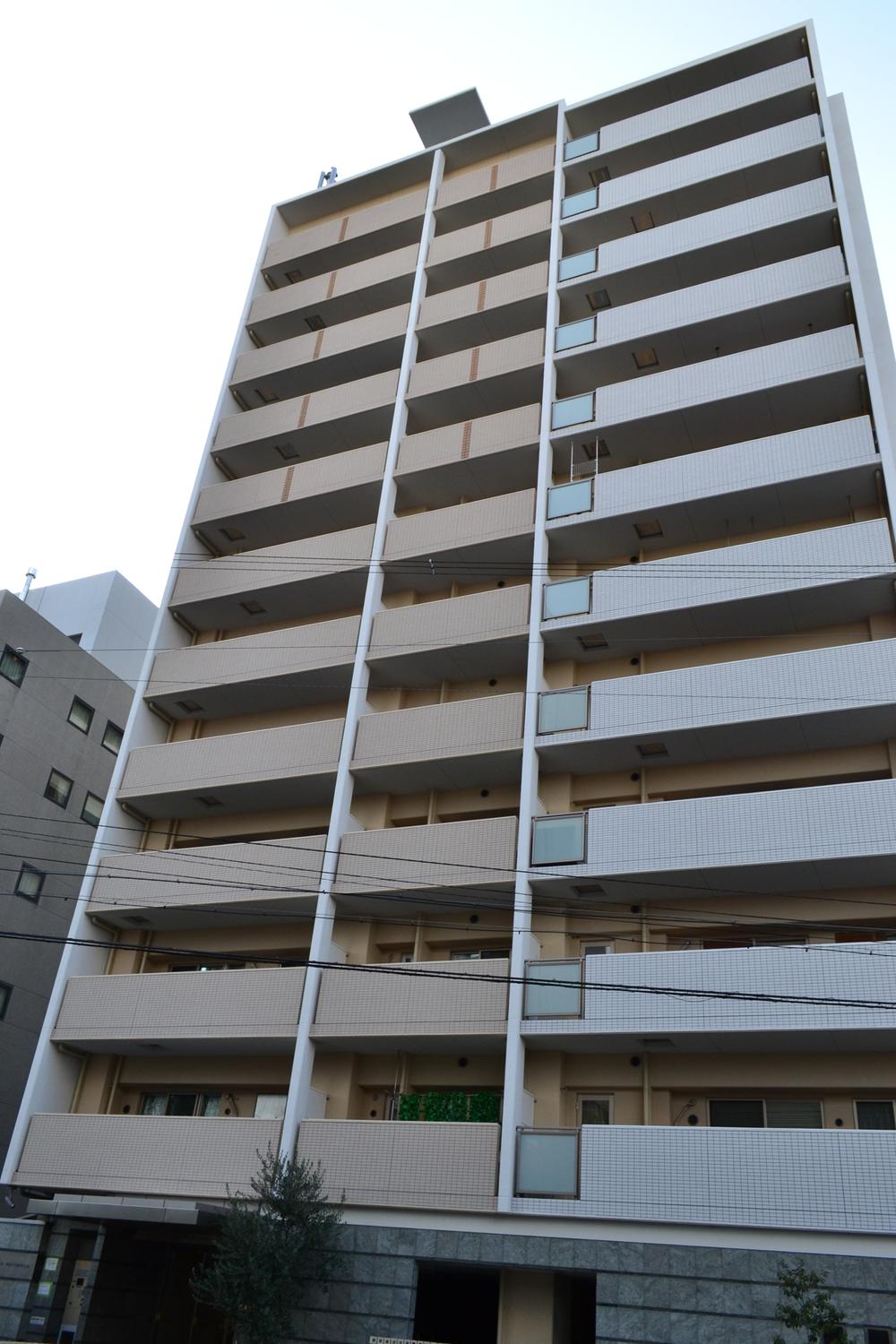 Local appearance photo