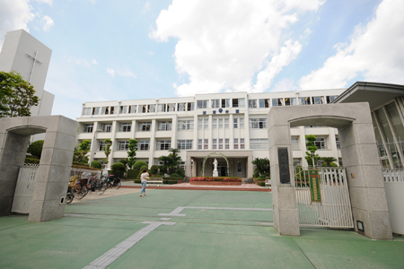 high school ・ College. Shiroboshi Gakuen high school (high school ・ NCT) to 1093m