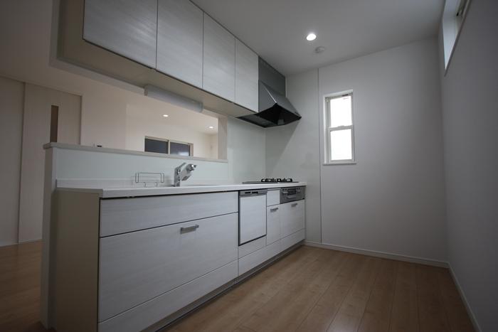 Same specifications photo (kitchen). Kitchen