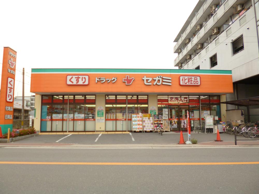 Drug store. Drag Segami an 8-minute walk from the green Bridge store up to 575m drag Segami green Bridge shop