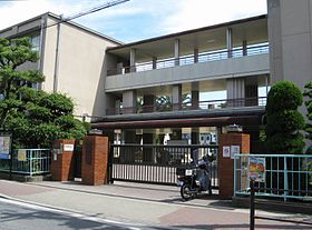 Primary school. Higashinakamoto up to elementary school (elementary school) 466m