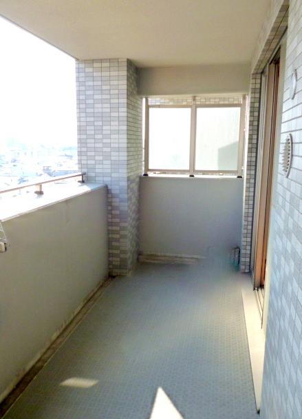 Balcony. It is a separate room photo of the same apartment