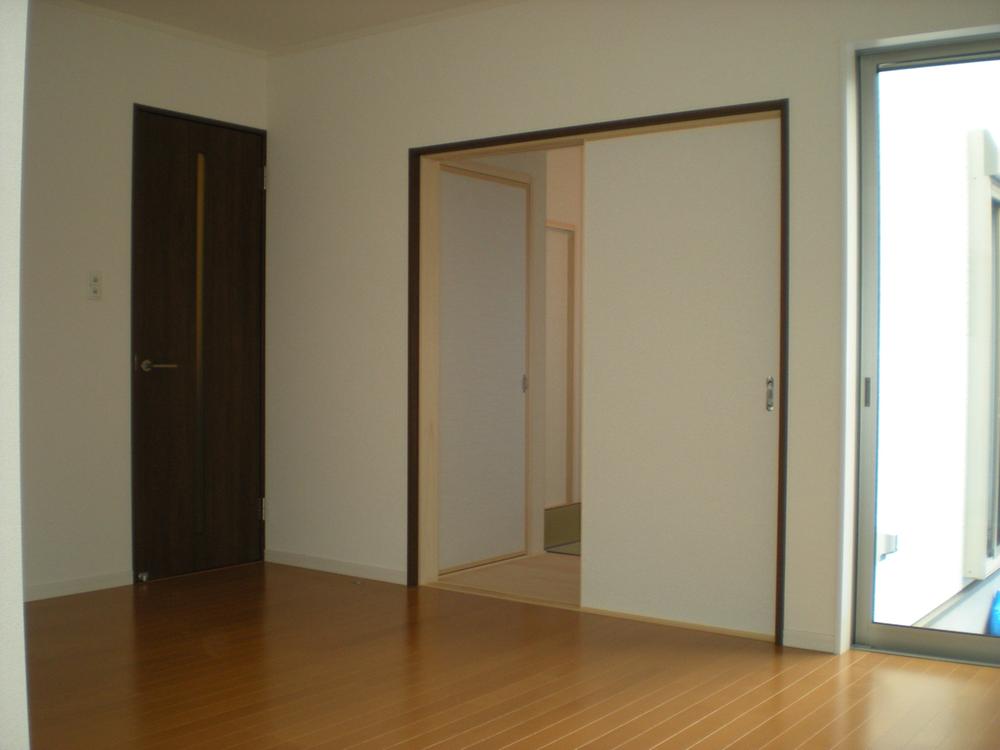 Same specifications photos (living). Living and Japanese-style room has continued