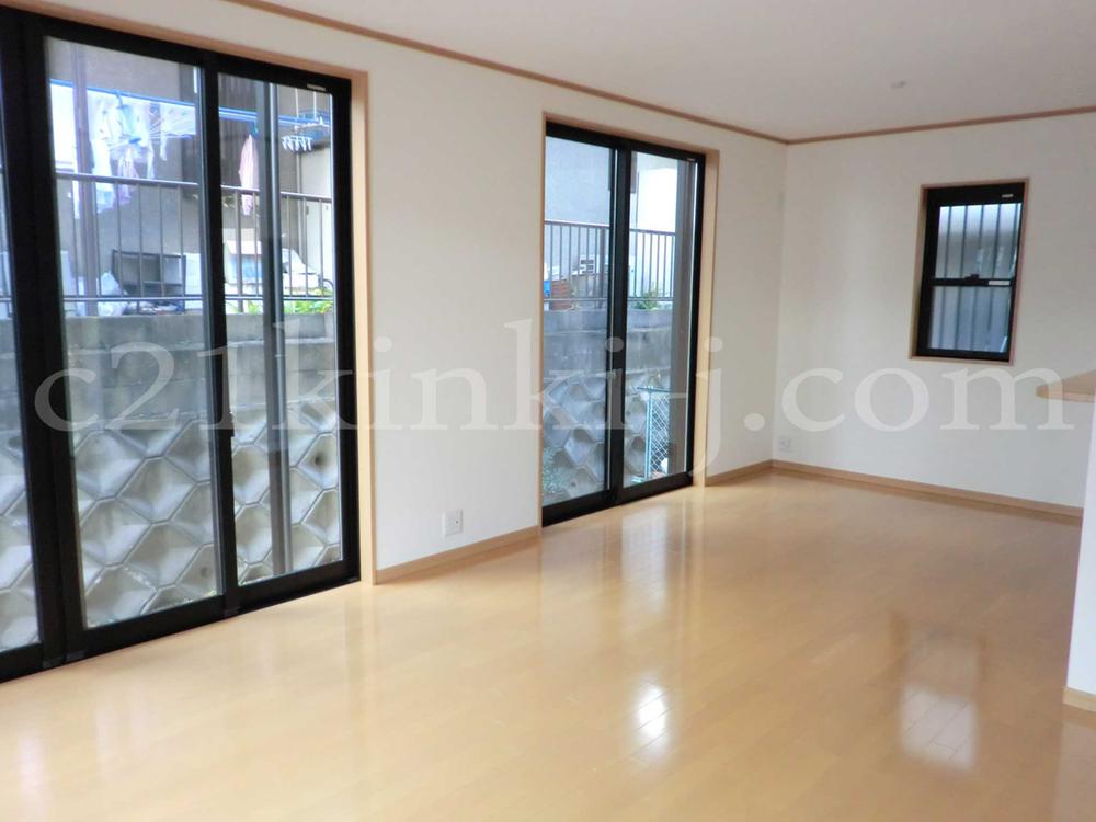 Same specifications photos (living). Same specifications photos (living) LDK19 Pledge, All rooms have double-glazing!