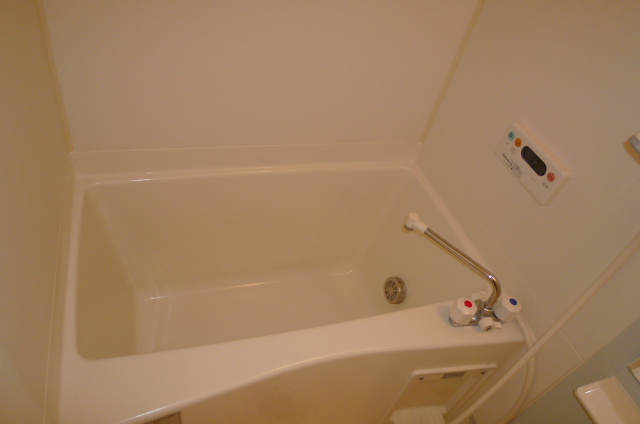 Bath. With add cook & bathroom dryer