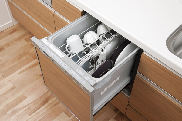 Kitchen.  [Dishwasher] Dishwasher that stubborn oil stains also drop clean, high-temperature cleaning. Can save water bill uses less water as compared to hand washing, And reduces the time and effort of the housework (same specifications)