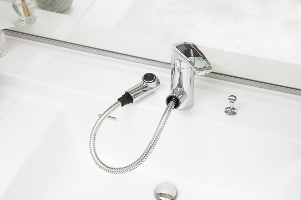 Bathing-wash room.  [Single lever drawer mixing faucet] When you move the lever "click, Adopt a click mechanism that click "with the sound is. Quantity of water ・ Easy temperature control, Head is a drawer type (same specifications)