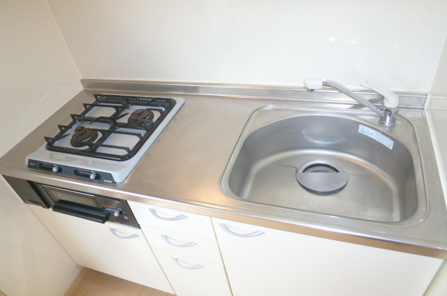 Kitchen. Very clean kitchen