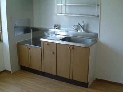 Kitchen. It is a two-necked gas stove installation Allowed