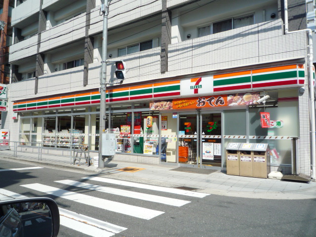 Convenience store. Seven-Eleven Osaka Komatsu 2-chome (convenience store) to 400m