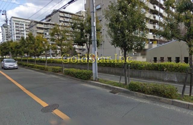 View photos from the dwelling unit