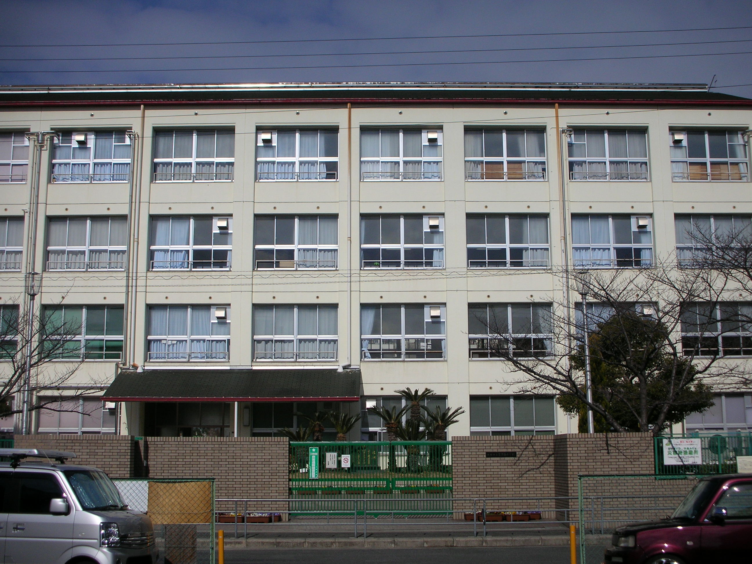 Primary school. 267m to Osaka Municipal Toyosato Minami elementary school (elementary school)